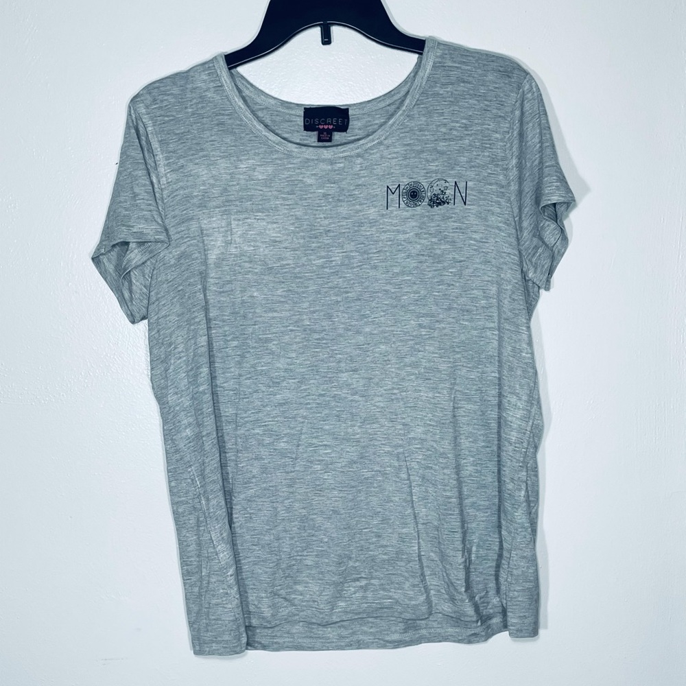 Women’s Discreet Astrology Top